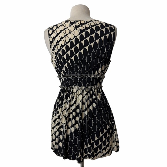 VTG Art Deco Scallop Print Smocked Empire Waist Babydoll Sleeveless Top Small - Picture 8 of 10